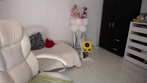 REBECA online show from 23, 1, 2025