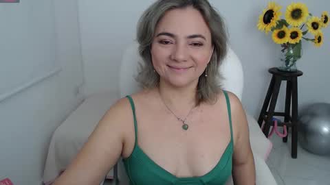 REBECA online show from 10, 9, 2025