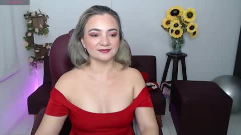 Snapshot of rebeca_milf chatting on 23, 3, 2026 REBECA online show from 23, 3, 2026