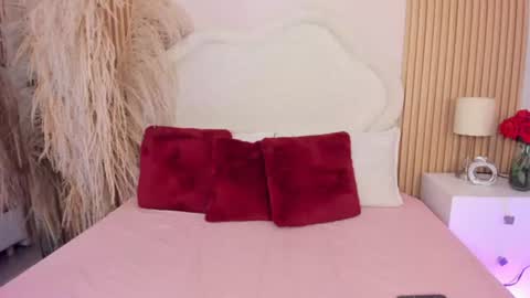 Snapshot of rebeca_taylor_ chatting on 10, 7, 2026 rebeca_taylor_ online show from 10, 7, 2026