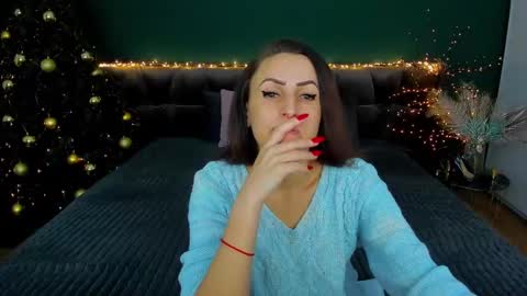 rebecca_diamonds online show from 4, 1, 2025