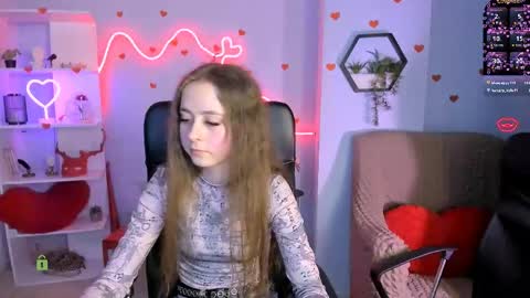 rebecca_smile_ online show from 18, 4, 2026