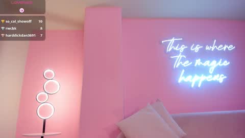 Rebe online show from 12, 3, 2025