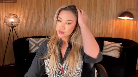 Snapshot of rebeccahudson_ chatting on 15, 7, 2026 Rebe online show from 15, 7, 2026