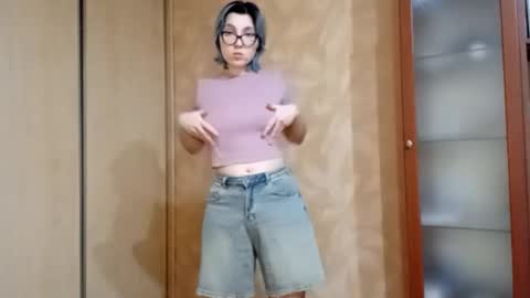 Zoe online show from 4, 2, 2026