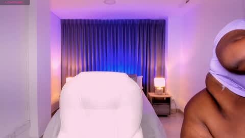 Snapshot of rebeka_spencer chatting on 17, 1, 2025 rebeka online show from 17, 1, 2025