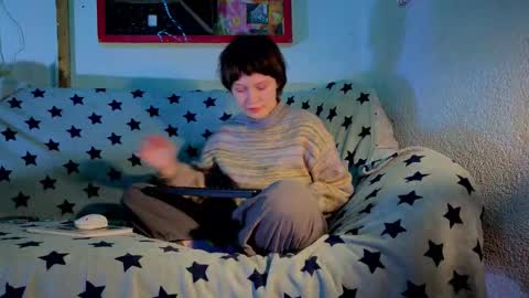 Lara online show from 19, 10, 2025