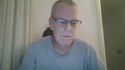 Snapshot of recasc chatting on 20, 4, 2026 Rene online show from 20, 4, 2026