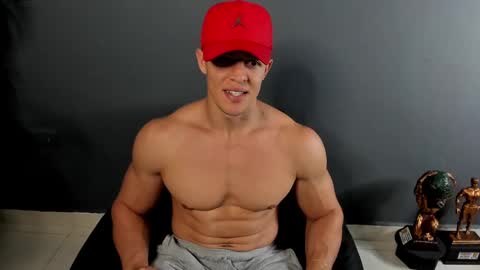 twitter REECET26 instagram RECCETAYLOR online show from 12, 3, 2025