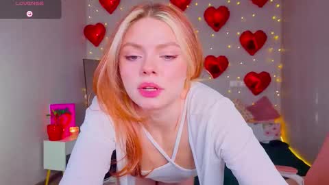 red__candy online show from 11, 3, 2026