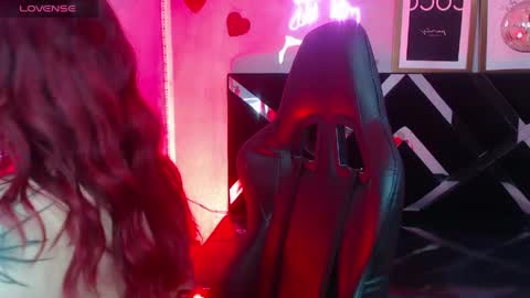 Snapshot of red_bunny_v chatting on 17, 5, 2026 Hi Stream 800am to 200pm online show from 17, 5, 2026