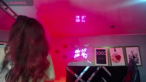 Snapshot of red_bunny_v chatting on 2, 6, 2026 Hi Stream 800am to 200pm online show from 2, 6, 2026