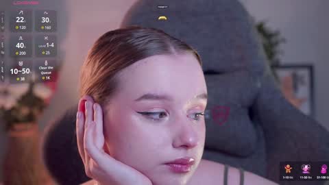 Snapshot of red_queeen chatting on 29, 12, 2024 QUEEN OF EVIL online show from 29, 12, 2024