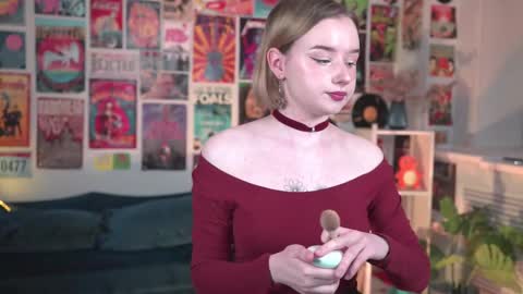 Snapshot of red_queeen chatting on 13, 2, 2025 QUEEN OF EVIL online show from 13, 2, 2025