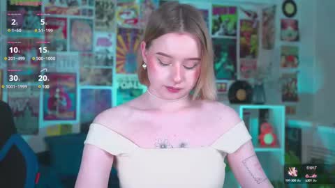 Snapshot of red_queeen chatting on 20, 2, 2025 QUEEN OF EVIL online show from 20, 2, 2025