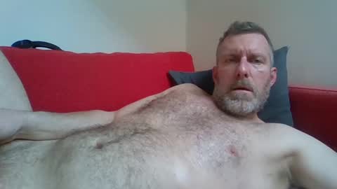 Red online show from 20, 2, 2025