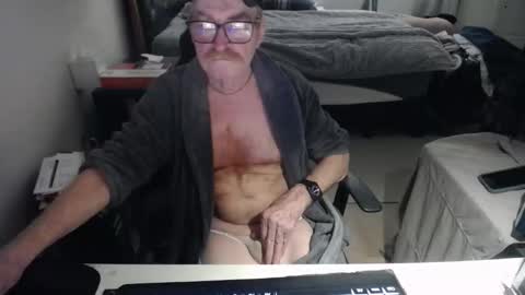 Red online show from 3, 6, 2026