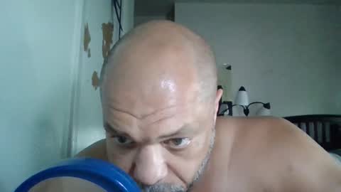 Snapshot of redbone441 chatting on 27, 4, 2026 Redbone online show from 27, 4, 2026