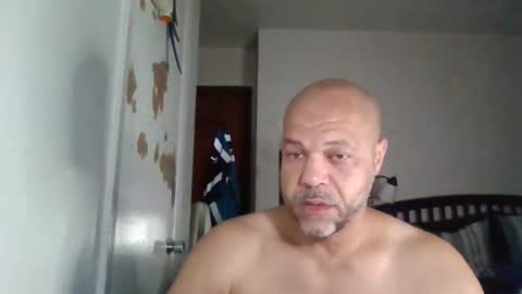 Snapshot of redbone441 chatting on 29, 4, 2026 Redbone online show from 29, 4, 2026