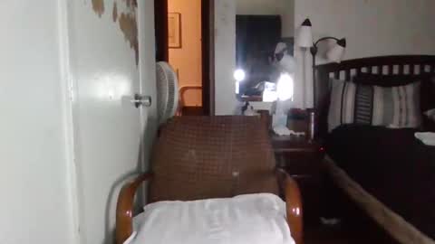 Snapshot of redbone441 chatting on 1, 5, 2026 Redbone online show from 1, 5, 2026