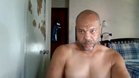 Snapshot of redbone441 chatting on 27, 7, 2026 Redbone online show from 27, 7, 2026