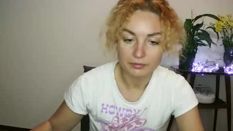 reddgirll online show from 1, 2, 2025