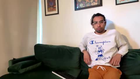 Snapshot of redfloweer chatting on 12, 9, 2025 redfloweer online show from 12, 9, 2025