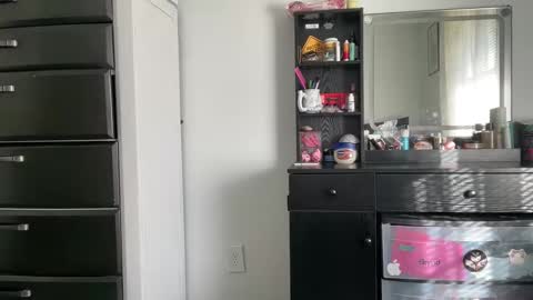 Snapshot of redheaded_fox chatting on 11, 3, 2025 Redheaded Fox online show from 11, 3, 2025