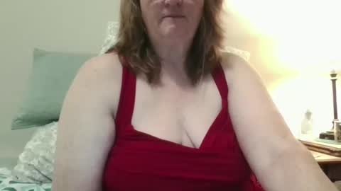 Redhothomealone online show from 12, 11, 2025