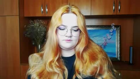 Rina online show from 8, 5, 2026