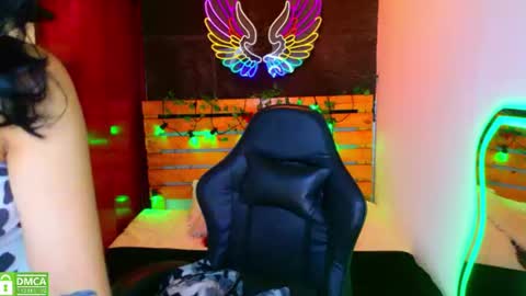 Snapshot of redhotter_ chatting on 11, 6, 2026 Lili Lopez online show from 11, 6, 2026