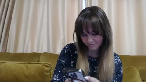 Snapshot of redjessica chatting on 4, 3, 2026 RedJessica online show from 4, 3, 2026