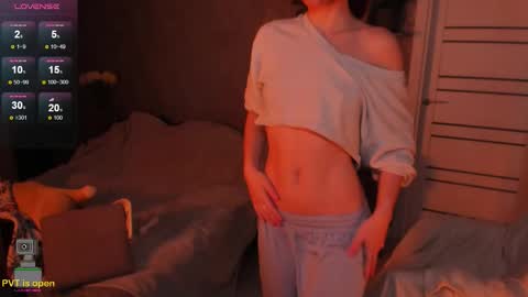 Stephanie online show from 5, 12, 2025