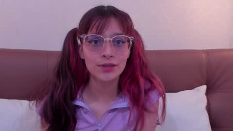 Snapshot of redmeloddy chatting on 8, 1, 2025 Meloddy online show from 8, 1, 2025