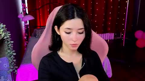 Snapshot of redmidnight_ chatting on 14, 6, 2026 Kiara online show from 14, 6, 2026