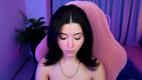 Snapshot of redmidnight_ chatting on 7, 7, 2026 Kiara online show from 7, 7, 2026