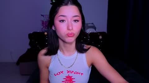 Snapshot of redmidnight_ chatting on 9, 7, 2026 Kiara online show from 9, 7, 2026