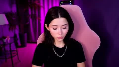 Snapshot of redmidnight_ chatting on 14, 7, 2026 Kiara online show from 14, 7, 2026