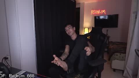 Snapshot of redrum_696 chatting on 14, 6, 2026 Red online show from 14, 6, 2026