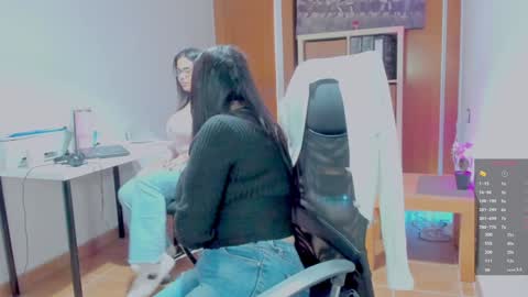 Snapshot of redskyxxx_ chatting on 27, 12, 2024 Sofia online show from 27, 12, 2024