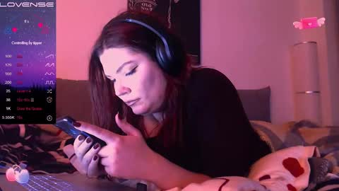 Snapshot of redyari chatting on 7, 12, 2024 Red online show from 7, 12, 2024