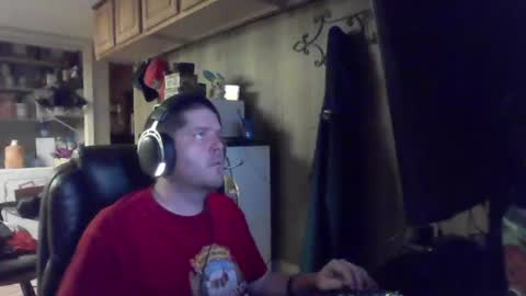 Snapshot of reecoiled chatting on 19, 6, 2026 reecoiled online show from 19, 6, 2026
