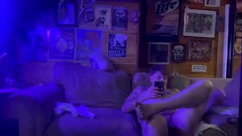 Lee online show from 15, 2, 2025