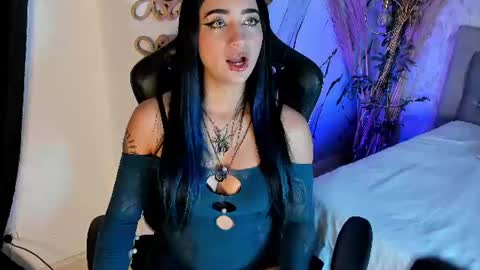 Snapshot of regina_storm chatting on 4, 8, 2026 online show from 4, 8, 2026