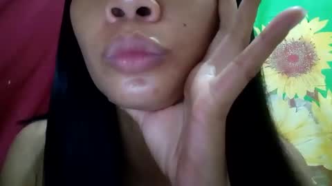 Snapshot of regine24 chatting on 20, 1, 2025 regine24 online show from 20, 1, 2025