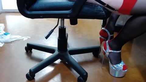 Snapshot of regnerfsky chatting on 3, 1, 2025 RegNerfsky online show from 3, 1, 2025