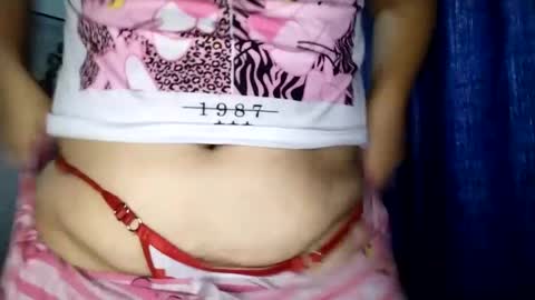 Snapshot of rei_chan26 chatting on 1, 3, 2025 Tania Nixx online show from 1, 3, 2025