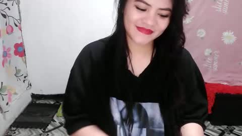 reign2525 online show from 4, 3, 2026