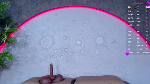 reiinachloe online show from 17, 4, 2026