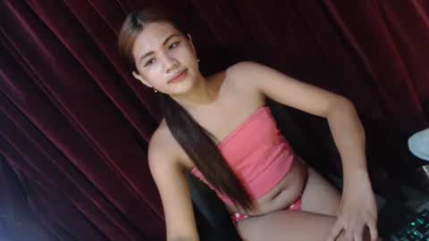 Snapshot of rema_thebigcock chatting on 27, 4, 2026 rema_thebigcock online show from 27, 4, 2026